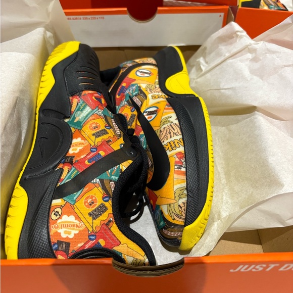 Nike Multicolor Graphic Athletic Shoes - Picture 3 of 4